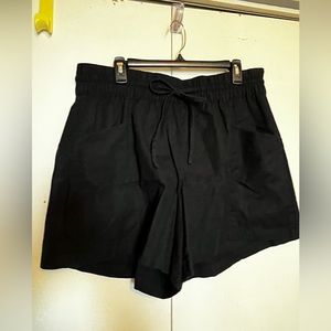 Women’s Black linen shirt with drawstring, Sz X